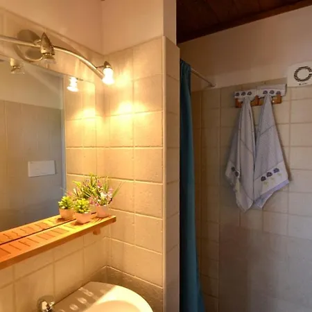 Daire Sleeps 2 Pool Air Con Wifi Cisternino